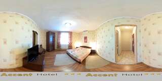 Отель Hotel Accent Razgrad Стандартный семейный номер-1